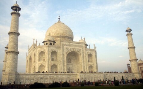 Taj-Mahal